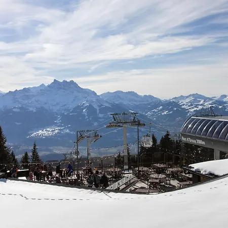 Rhodonite 33 By Interhome شقة *